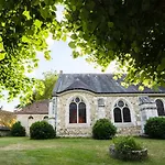 Villa Maison Du Passeur: 18th Century Charm With Garden And