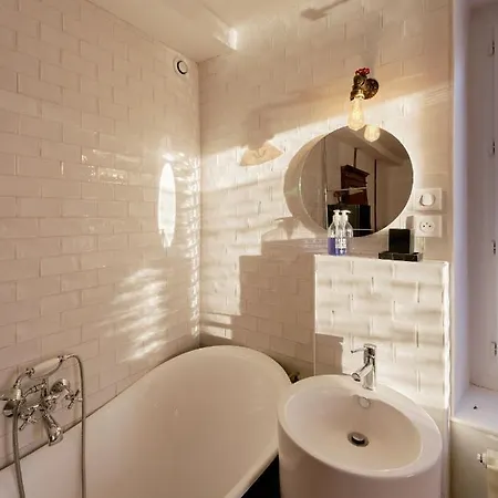 Maison Du Passeur Du Xviii Siècle, Classée, Authenticité Et Confort Avec Jardin Et Spa, Proche Giverny, 1 Heure De Paris * Pressagny-lʼOrgeuilleux