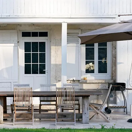 Maison Du Passeur Du Xviii Siècle, Classée, Authenticité Et Confort Avec Jardin Et Spa, Proche Giverny, 1 Heure De Paris Villa