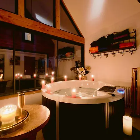 Villa Maison Du Passeur Du Xviii Siecle, Classee, Authenticite Et Confort Avec Jardin En Option, Proche Giverny, 1 Heure De Paris *