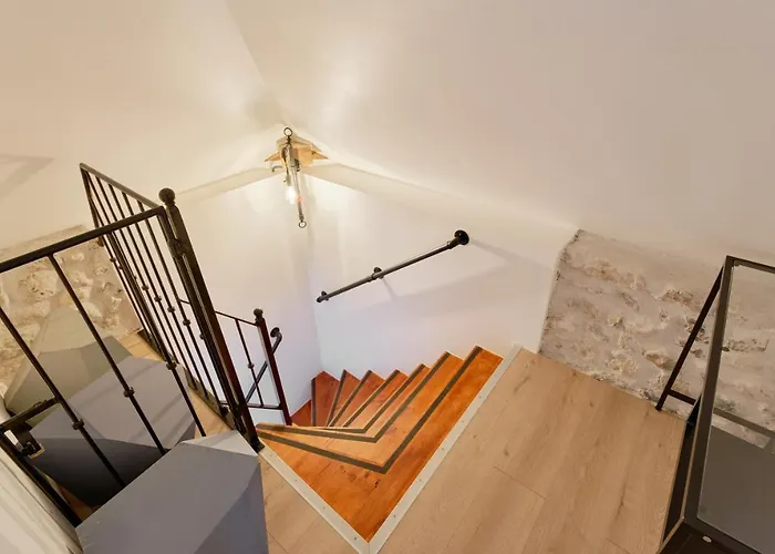 Maison Du Passeur Du Xviii Siecle, Classee, Authenticite Et Confort Avec Jardin En Option, Proche Giverny, 1 Heure De Paris