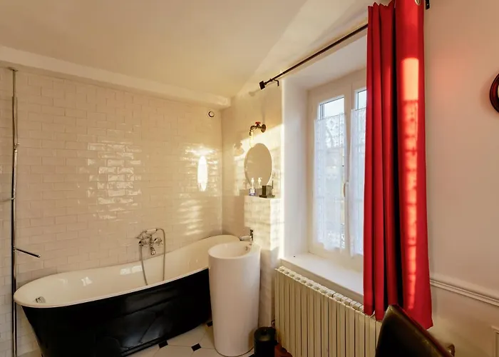 Maison Du Passeur Du Xviii Siecle, Classee, Authenticite Et Confort Avec Jardin En Option, Proche Giverny, 1 Heure De Paris * Pressagny-lʼOrgeuilleux