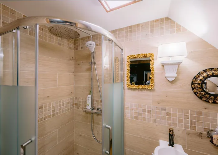 Villa Maison Du Passeur Du Xviii Siecle, Classee, Authenticite Et Confort Avec Jardin En Option, Proche Giverny, 1 Heure De Paris